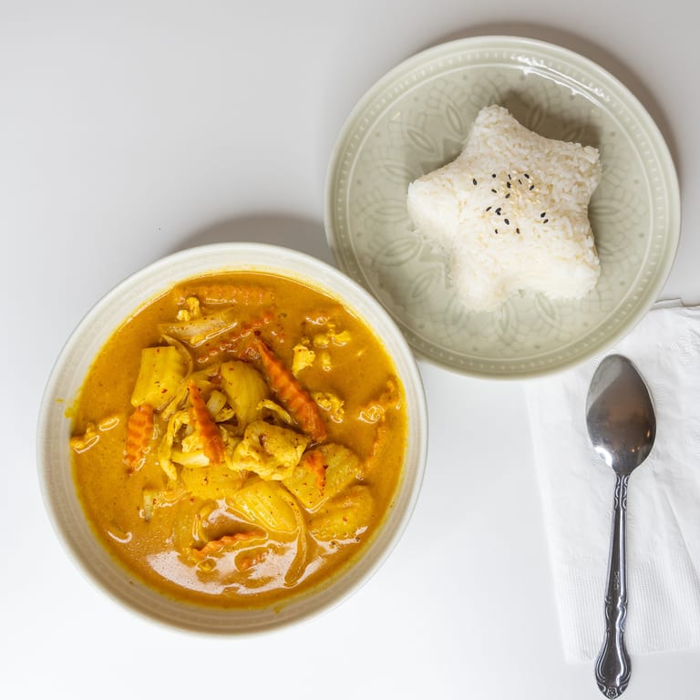 Delicious Yellow Curry Experience